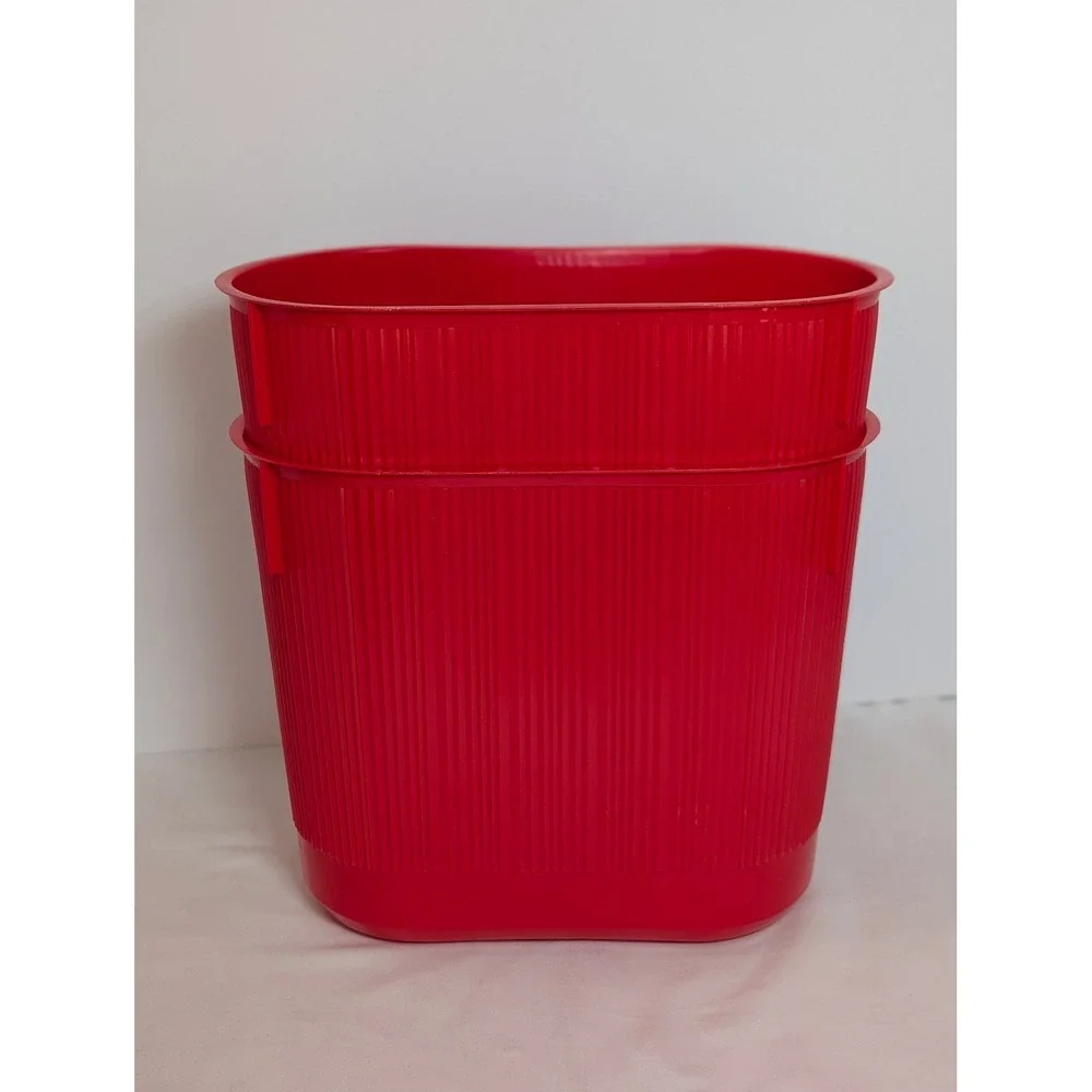 Rubbermaid lot vintage